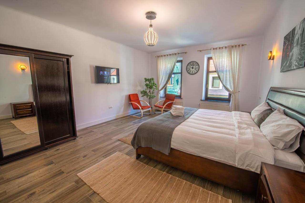 Old Town Suites Braşov Dış mekan fotoğraf